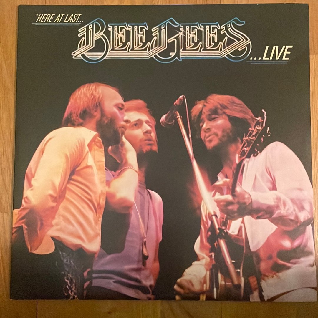 Bee Gees – Here At Last… Bee Gees … Live – 2xVinyl LP – Gatefold – 1977 – UK